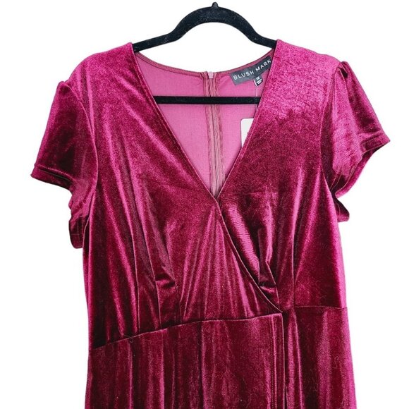 NWT Blushmark Ruby Burgundy Velvet Short Sleeve Maxi Dress - Picture 5 of 8